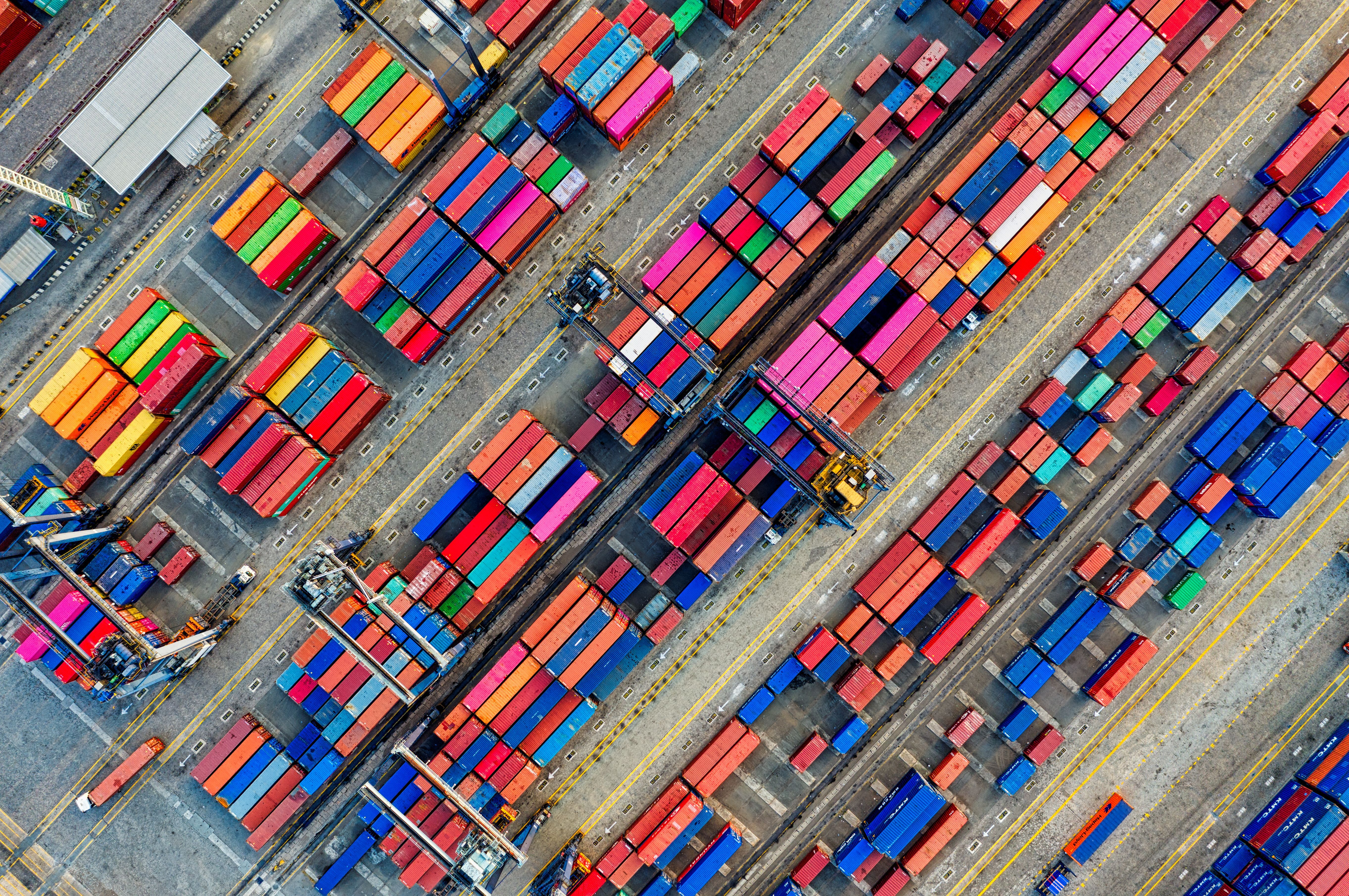 El Mundial y la incertidumbre en EE. UU. encarecen el transporte marítimo